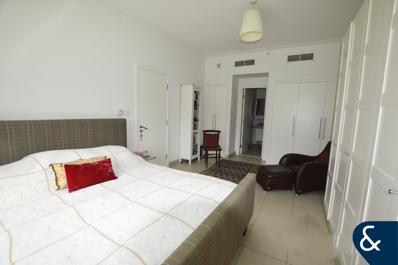 3 Bedrooms | Burj Khalifa View | Best Layout