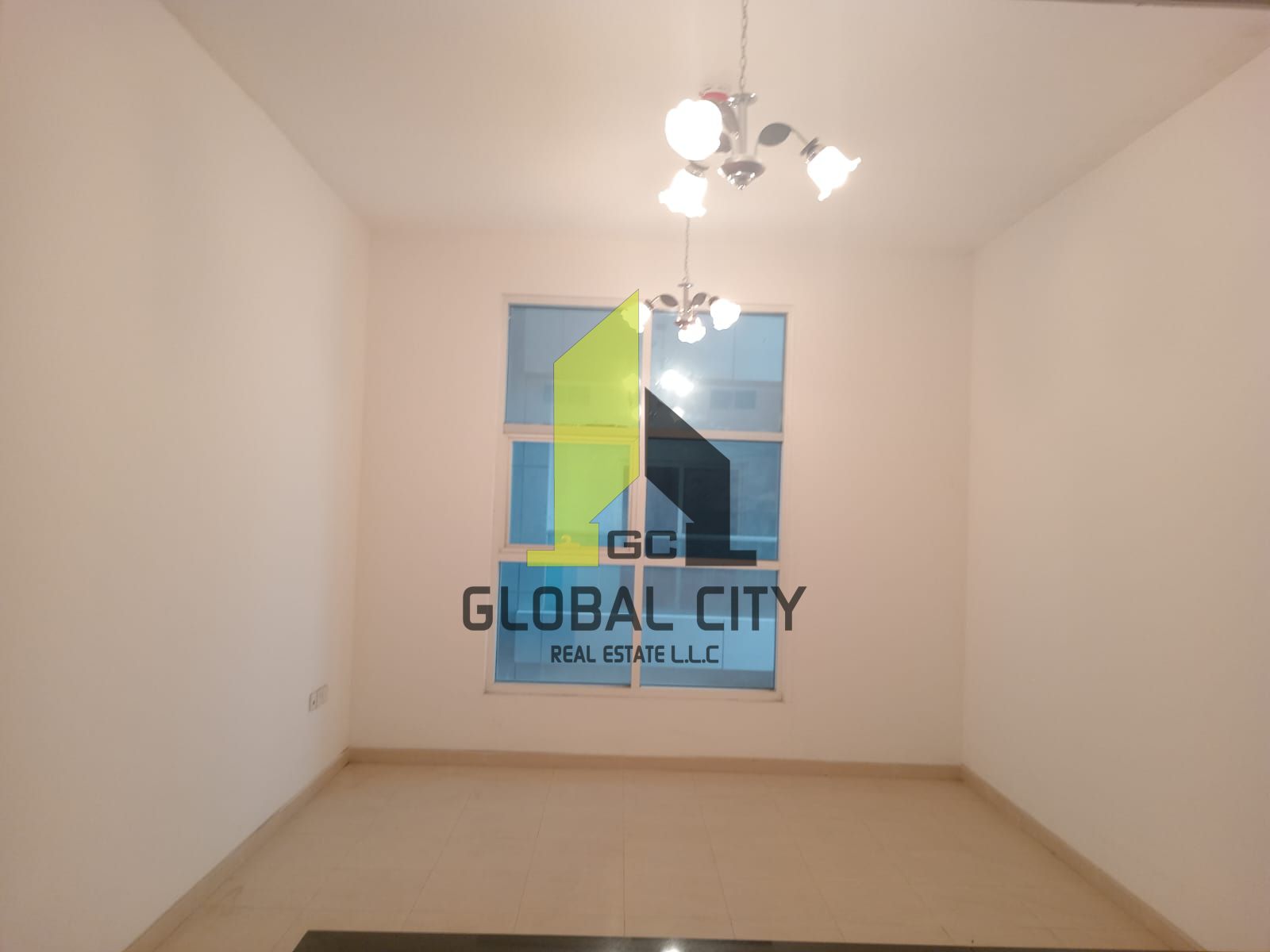 BRAND NEW ONE BEDROOM APARTMENT | FREE PARKING | PICK THIS AMAZING DEAL\ HURRY UP||