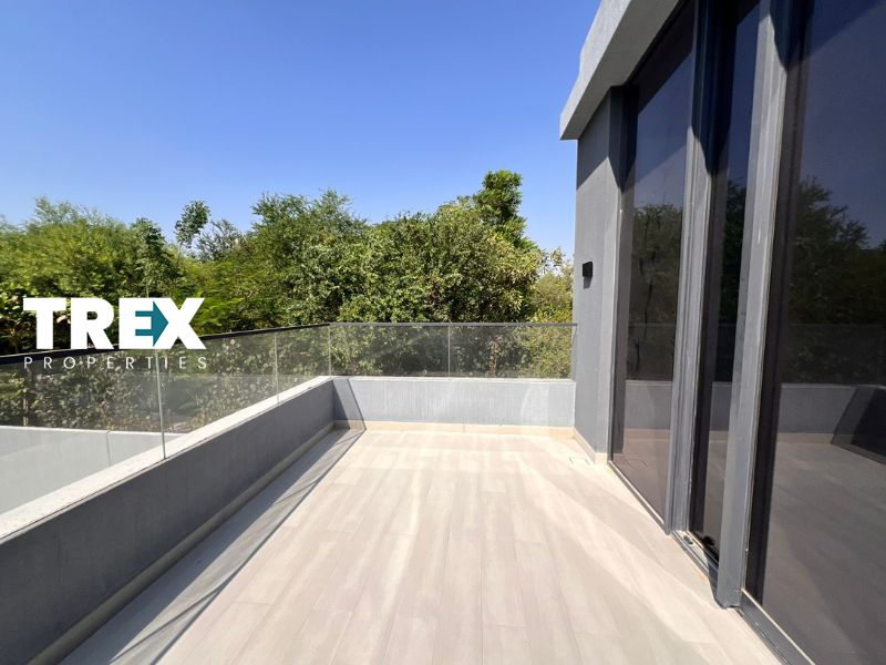 5 Bed Mansion | Forrest Facing | Community Expert