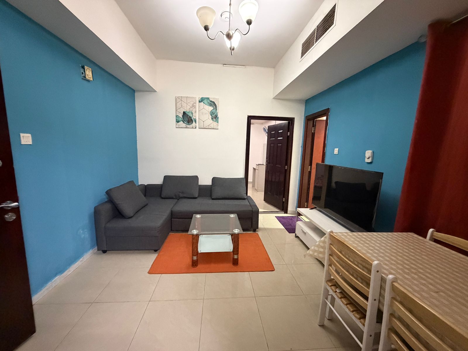FULLY FURNISHED 1 BHK WITH BALCONY FREE WIFI IN 4200 IN AL NAHDA SHARJAH.