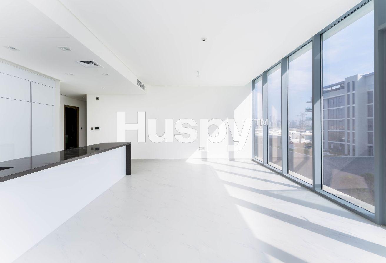 Corner Unit | Brand New | With Maids