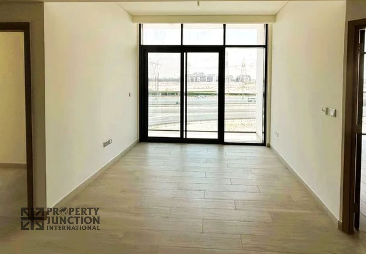 Modern Living 3 BR Chiller Free & Modern Amenities