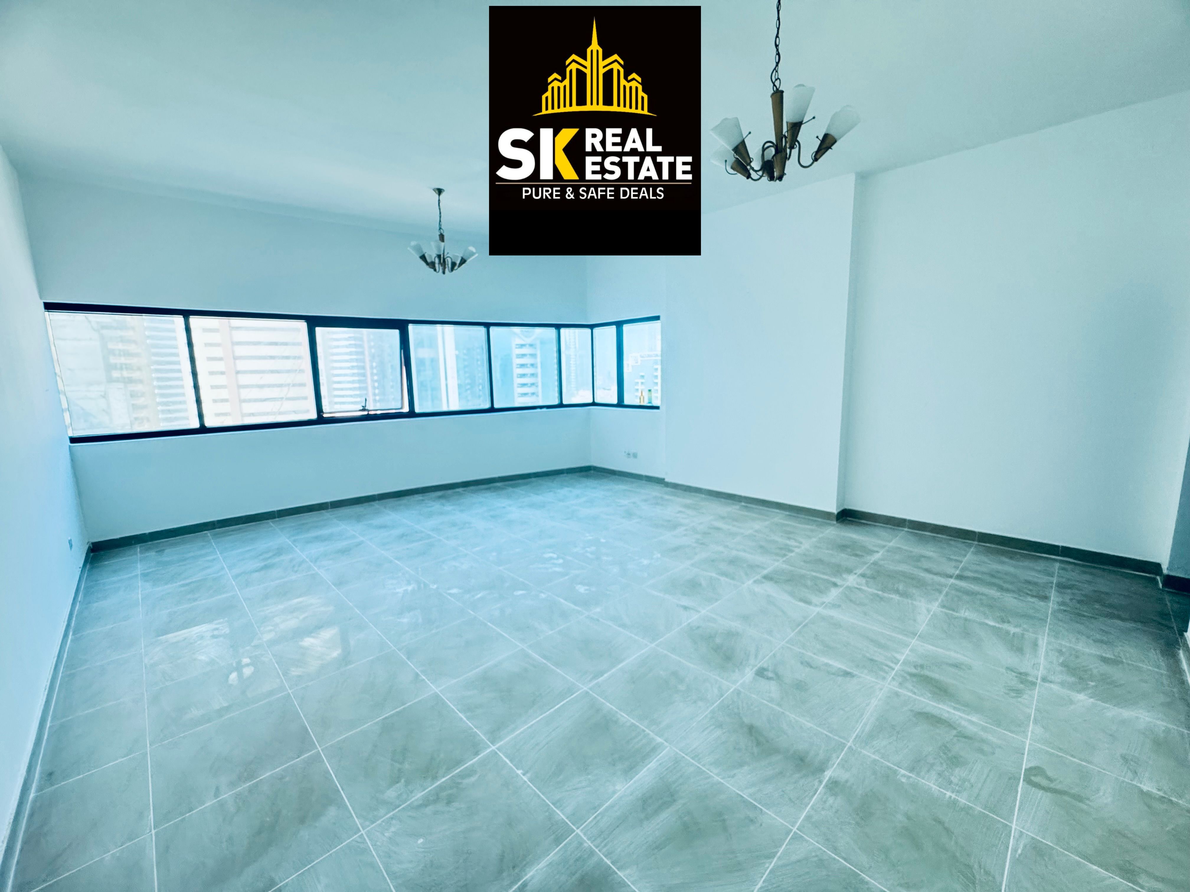 REAYD TO MOVE AND SPACIOUS 1 BHK 43K IN 6 CHEQUES WITH FREE GYM AND SWIMMING POOL