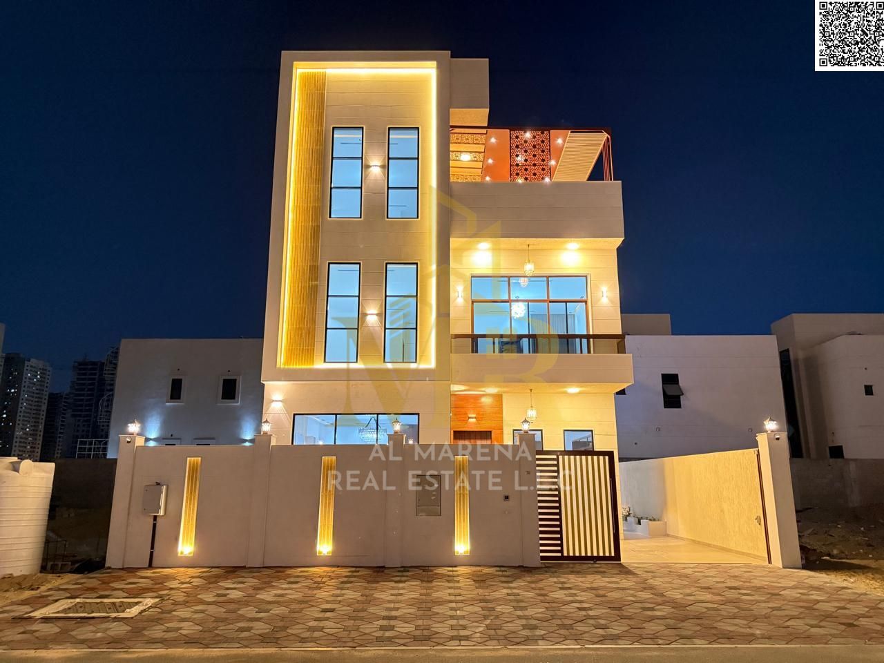 Villa for sale in Al-Amerah area, two floors and a roof, 6 master rooms, with electricity and water, a swimming pool, central air conditioning, and in