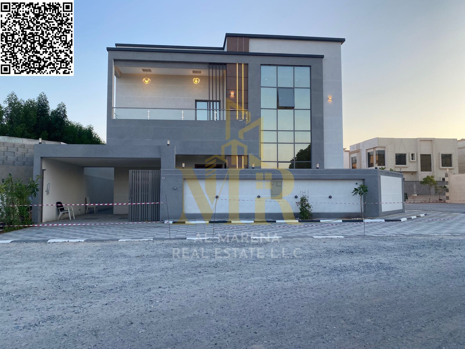 A luxurious villa with a modern design in Al Rawda 2, Ajman, with a prime location, integrated services, and a competitive price, negotiable.
