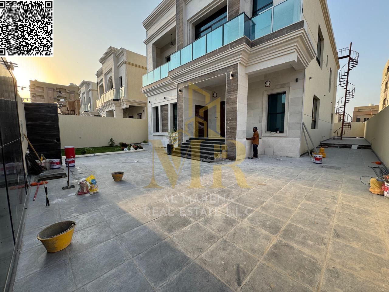 Golden Opportunity! Luxury Modern Villa in Al Rawda 3 – Ajman | 2 Floors + Roof | 5 Master Bedrooms | All Inclusive & Negotiable
