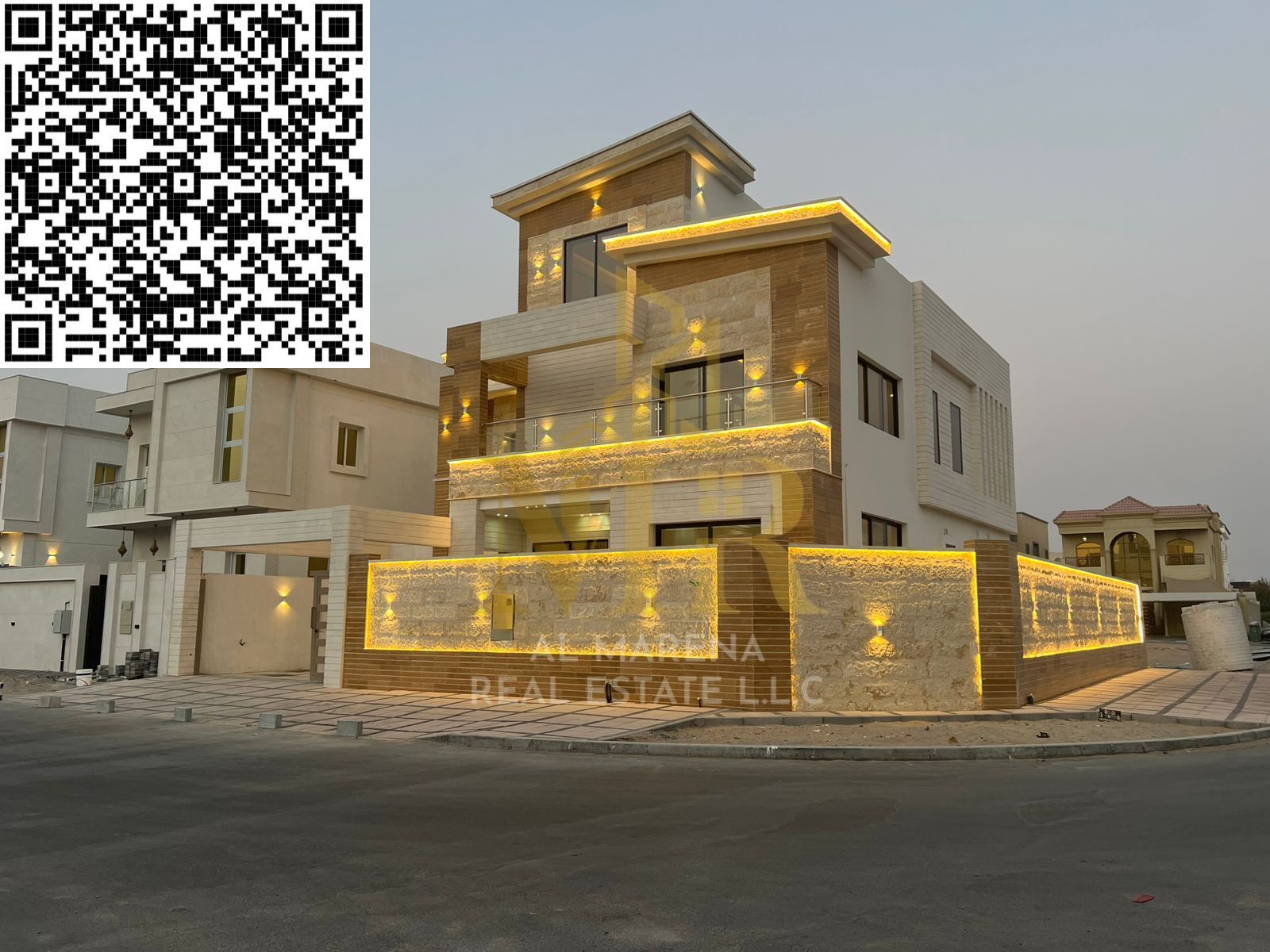 Own a 6-room corner villa, two floors and a roof in Ajman, freehold, first resident, personal finishing, behind Al Hamidiya Park, close to all service