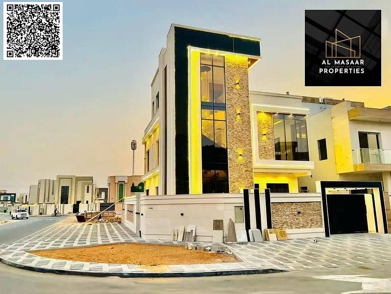 Luxury modern villa for sale, corner of two streets, two floors and a roof, central air conditioning, high-end finishes, and freehold for all national