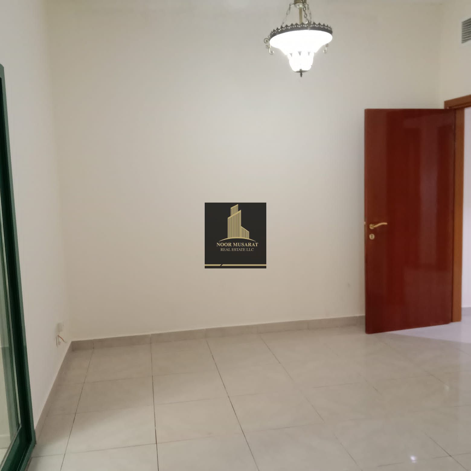 Free gym And Pool!! Luxury 2Bhk With 2 Washroom + Balcony Just In 42k For Family Near Park Al Nahda Shj Call Hamza