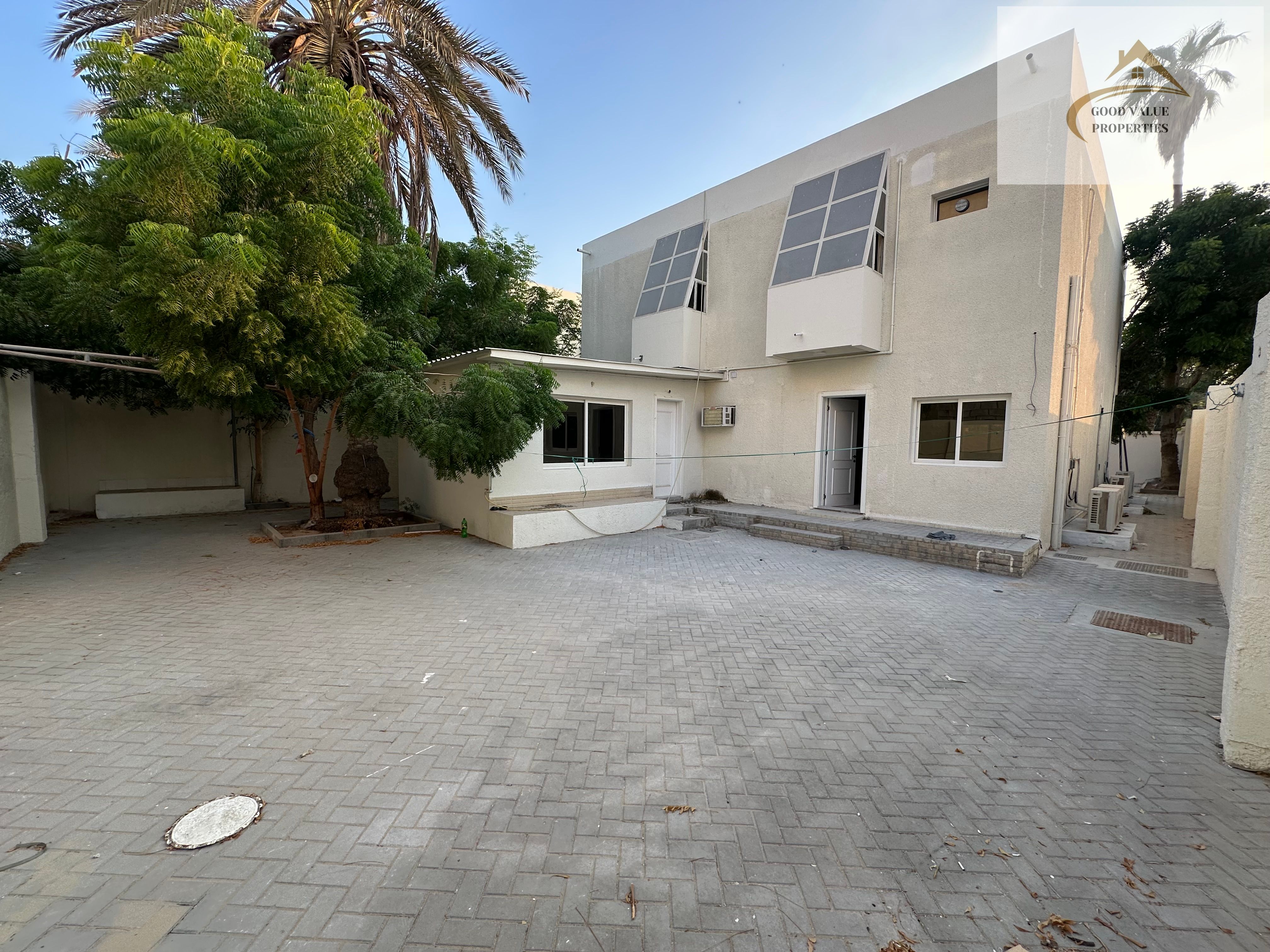 Fully renovated with all now 3 bhk villa