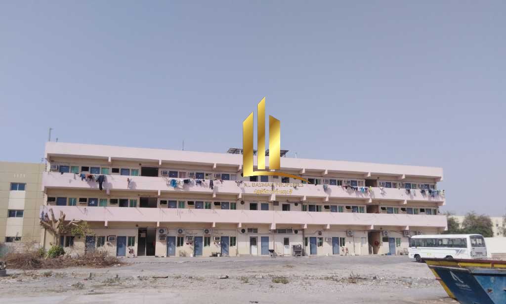Workers' accommodation for sale in Al Sajaa Industrial Area, Sharjah. Land area: 20,000 square feet. 97th Street.