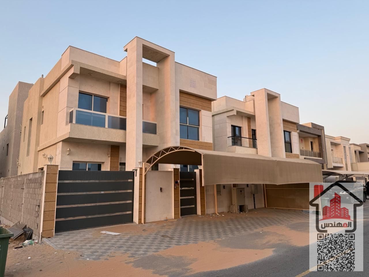 Two-storey villa for rent in Al-Zahia Ajman Five master bedrooms A council with a bathroom, a hall with a bathroom on the ground floor, a maid's room and a large kitchen 120000