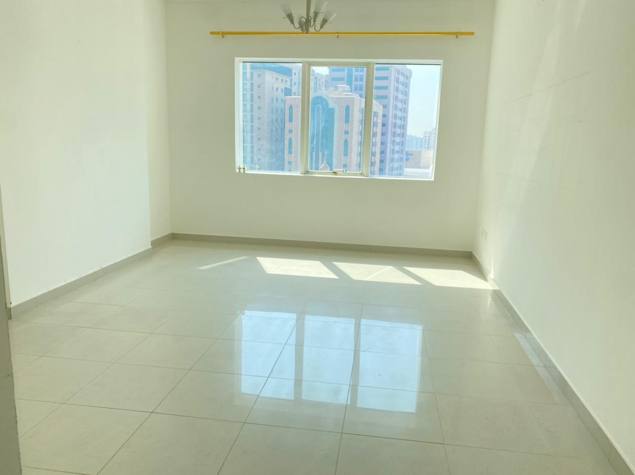 Big offer:opp Sahara center supreb 2bhk with 2 full bathrooms+wardrobes+parking free just in 54k and 6 cheques