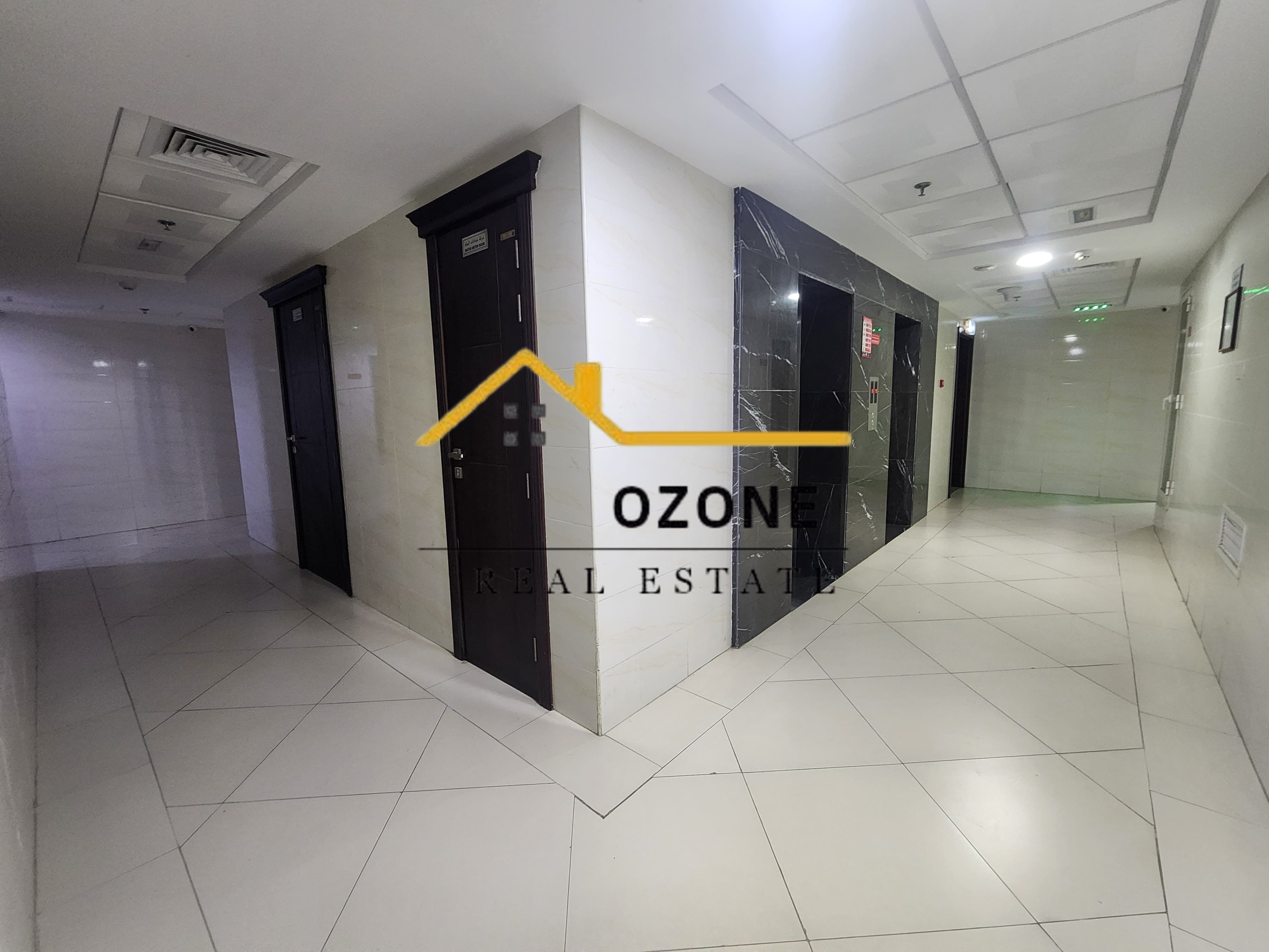 2BHK APARTMENT WITH COVER PARKING// NO DEPOSIT// WITH SIX CHEQUE'S// WALKING DISTANCE FROM SCHOOL AREA//