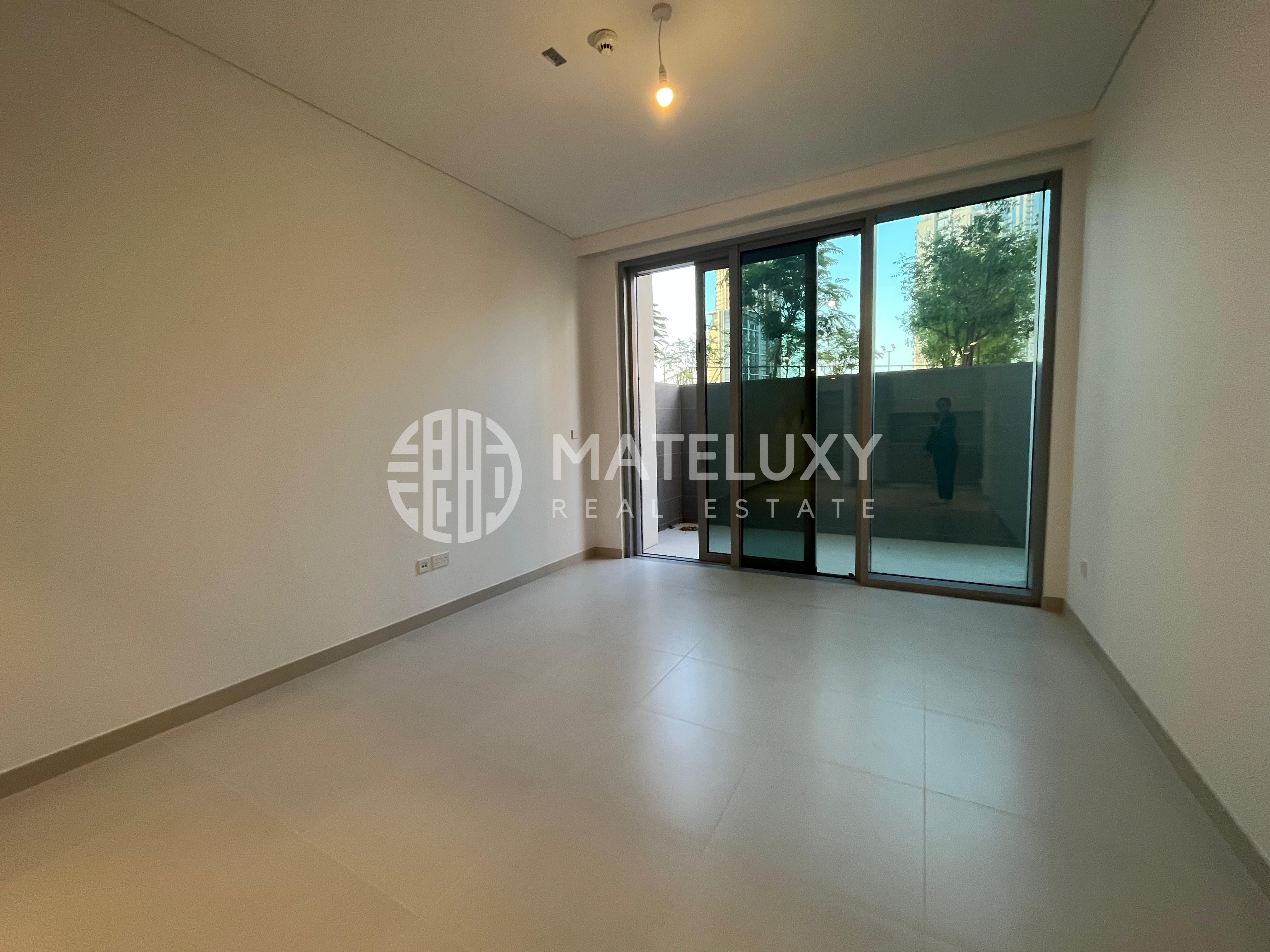 Low floor| Tenanted | Spacious