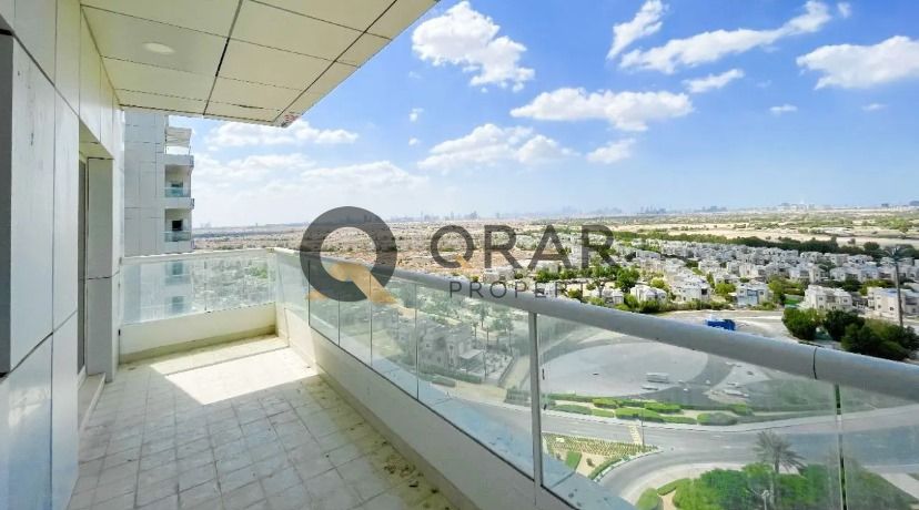 Spacious 3-Bedroom Apartment | Aladdin Tower, Living Legends