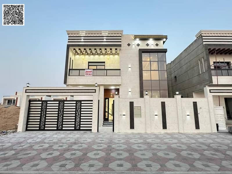 For sale, a luxurious modern villa, including air conditioning, large spaces, and high-end finishes.