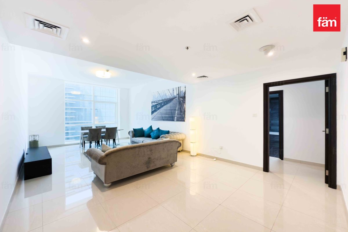 Unfurnished | Vacant | High floor