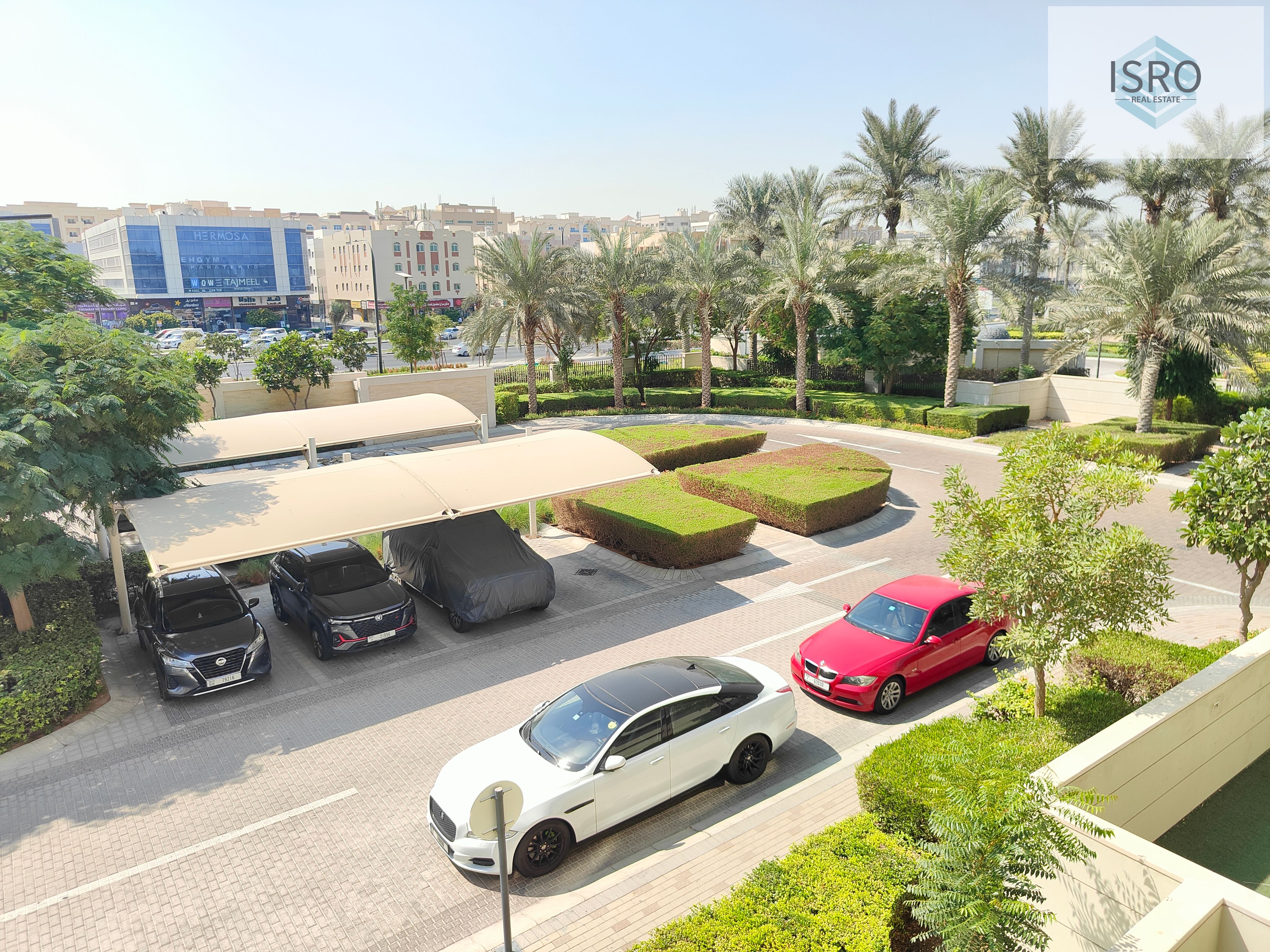 1BR||Balcony||2washroom||poll||parking