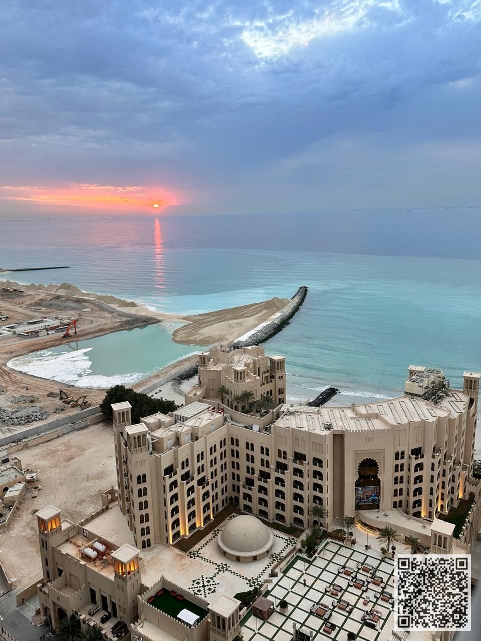 An ideal housing opportunity - a brand new, fully furnished one-bedroom apartment for monthly rent in Etihad Tower, Ajman Corniche