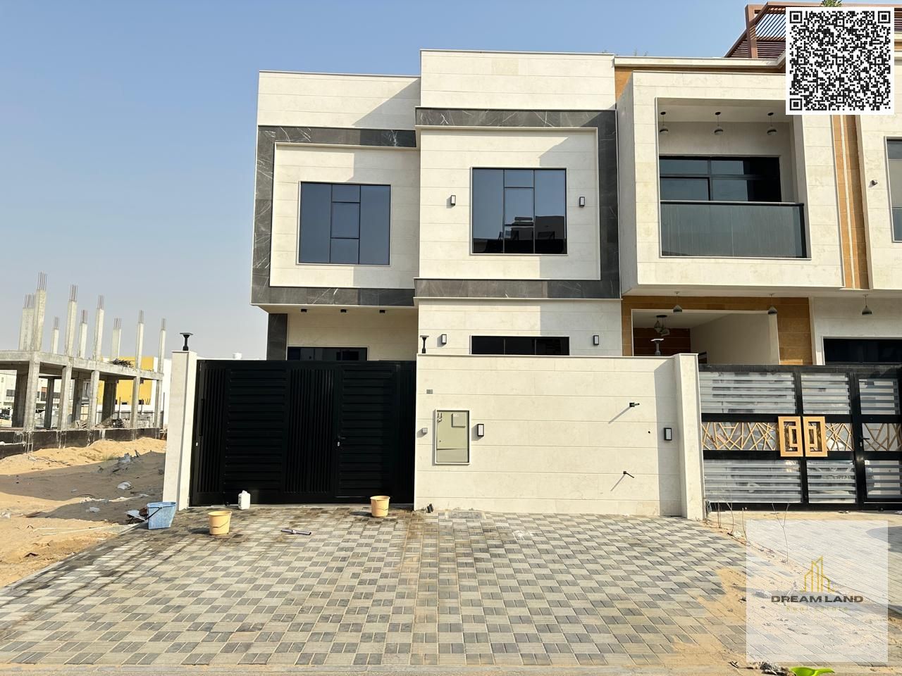 Discover the splendor of an elegant townhouse in Al Bahia, 4 master bedrooms, ready to move in