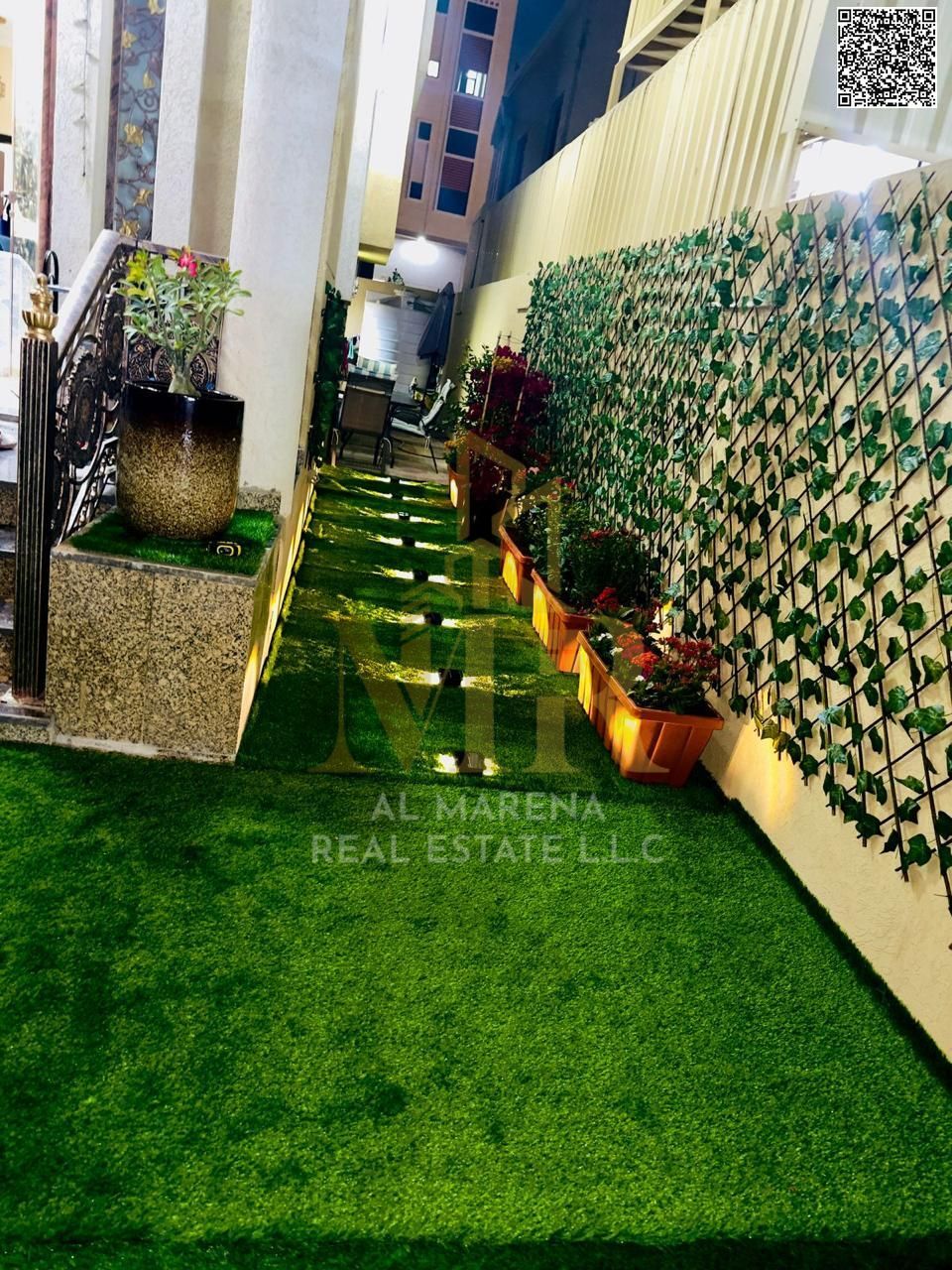 Villa for sale in Al Muwaihat, Ajman, including water, electricity and air conditioning, 5 rooms, freehold for all nationalities.