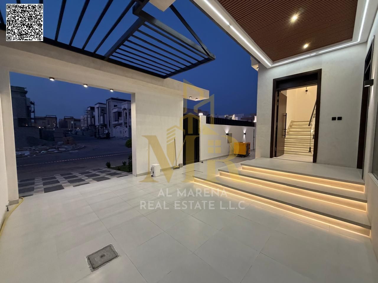 Own the villa of your life in Al Yasmeen - Ajman | 5 master bedrooms | Majlis and 2 halls | Modern kitchen | 2 floors + roof | Stone facade and excell