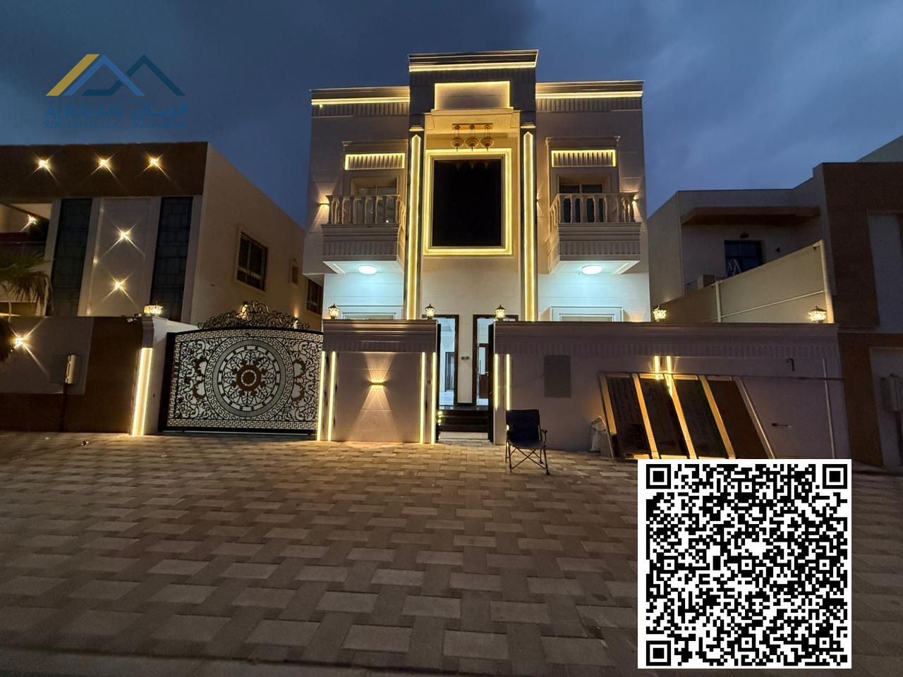 Luxury modern villa/two floors and a roof/central air conditioning, high-end finishes, and freehold for all nationalities