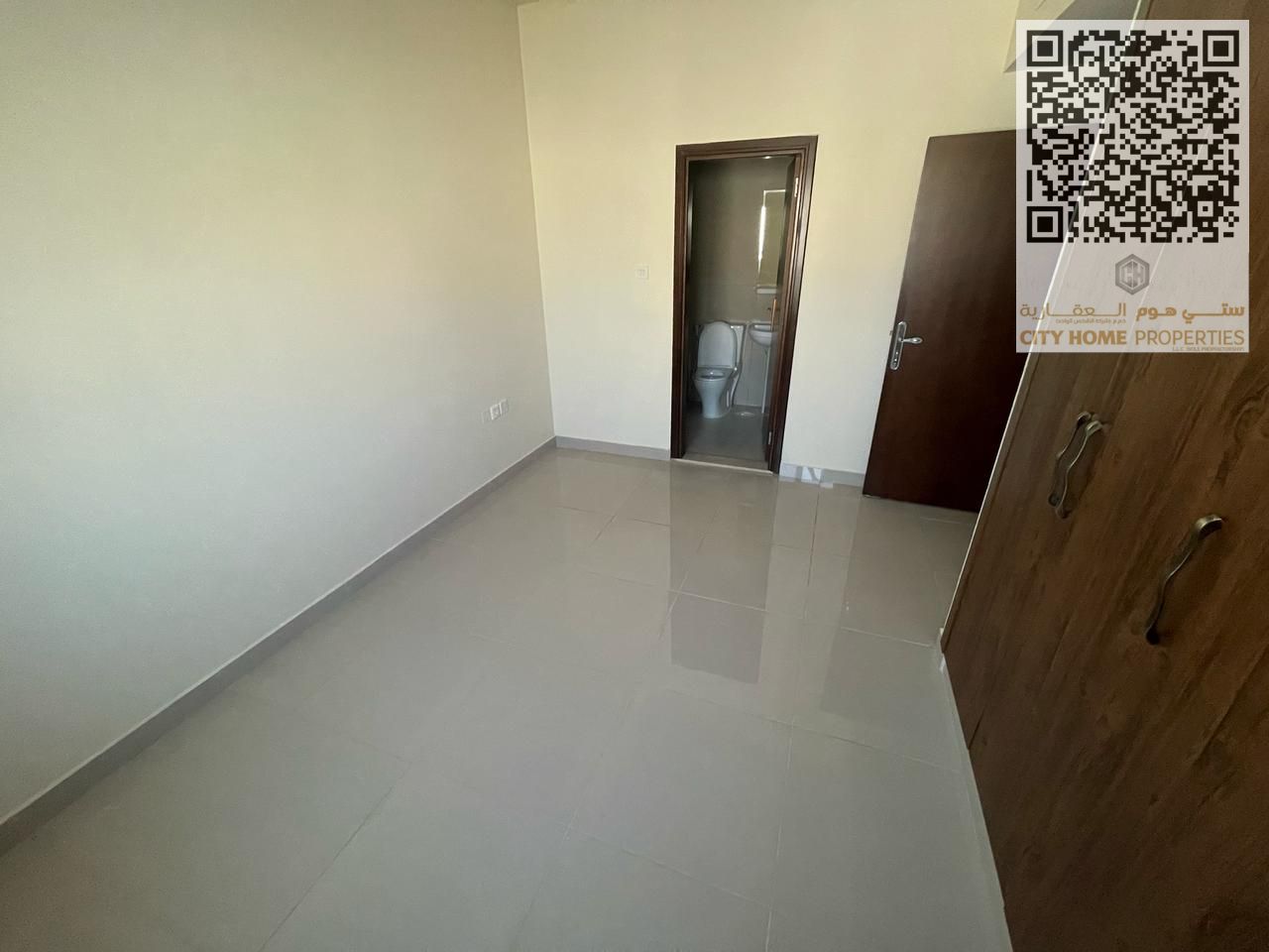 1BHK apartment with a large area for annual rent in Ajman, located in a family building in the prime area of Al Jurf 2. The apartment includes built-i