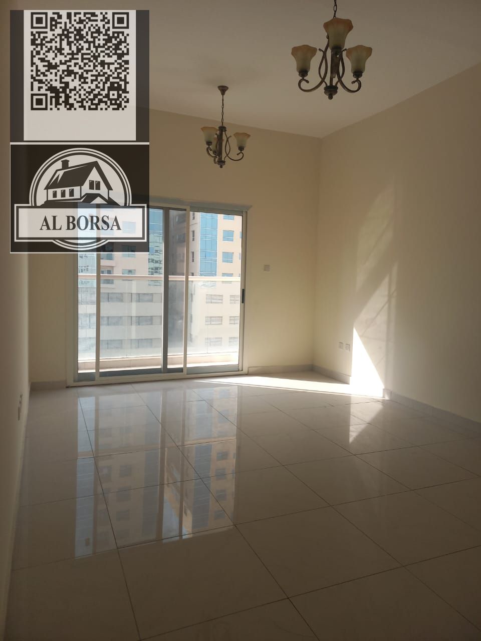 For rent in Ajman - Al Hamidiya 1 next to the court \ Second resident, 2 bedrooms, a hall, 3 bathrooms, and a balcony - Central air conditioning