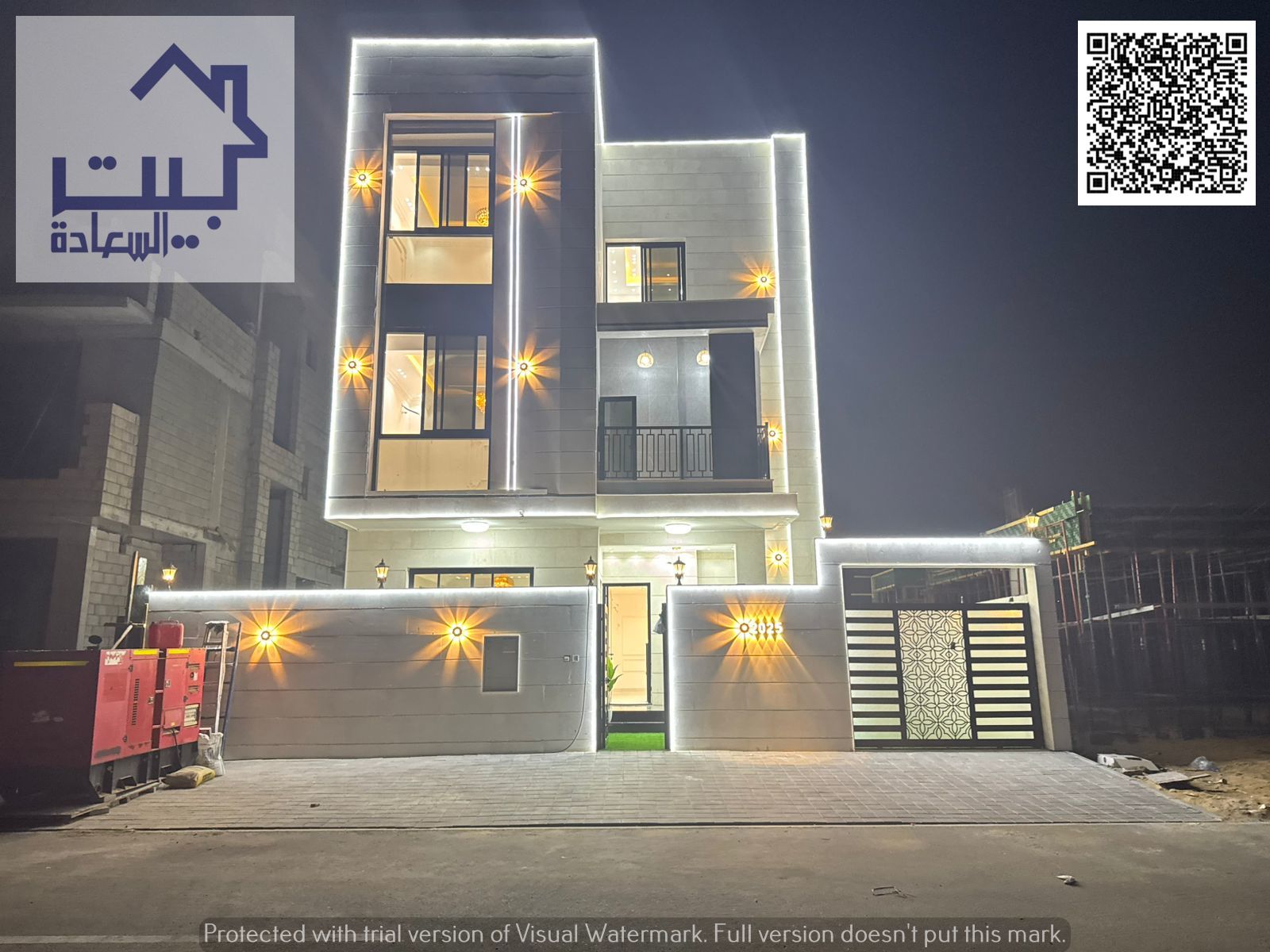 Your dream villa, including water, electricity, and air conditioning, has a private pool and rooftop seating area. Freehold for all nationalities, loc