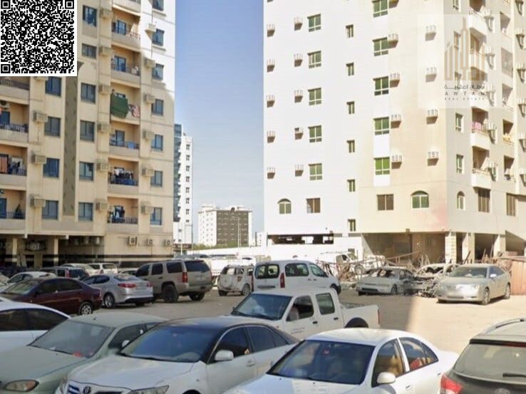 Commercial land in a prime location, large area