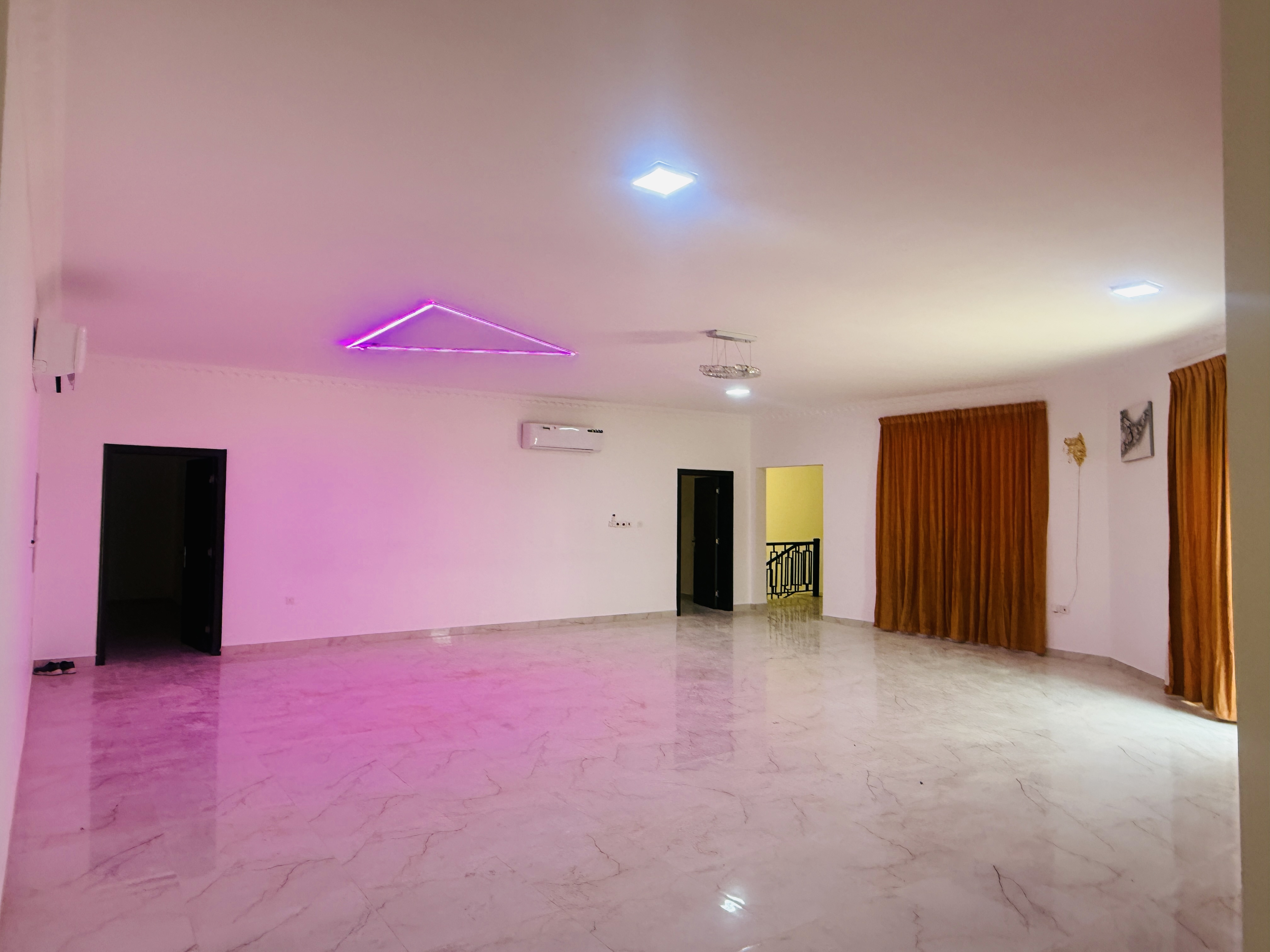 Specious 8Bedroom,2Hall,2majlis Villa in Al Dhaith, Ras al Khaimah