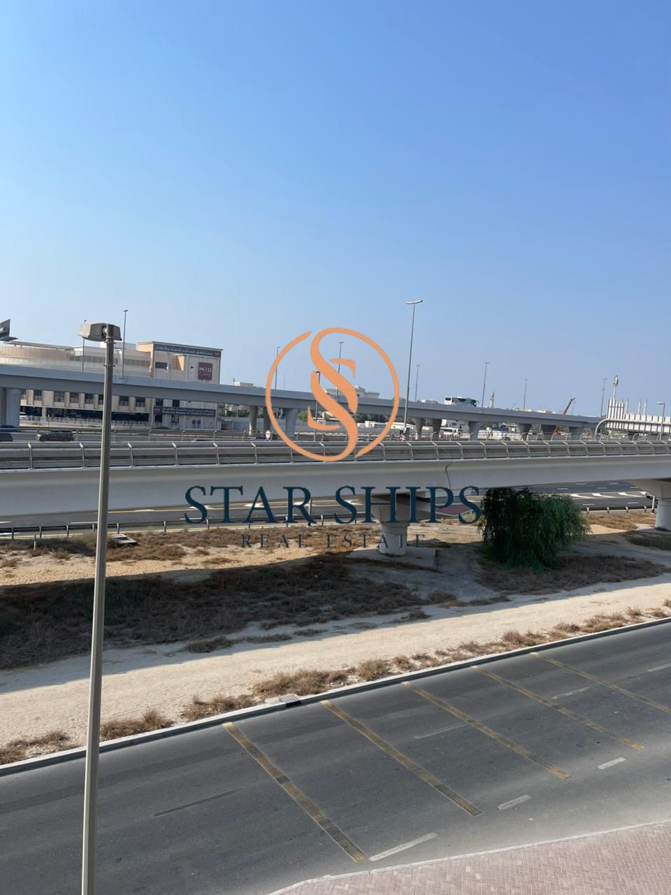 Spacious Semi-Fitted Office | 1 Months Grace | Sheikh Zayed Road