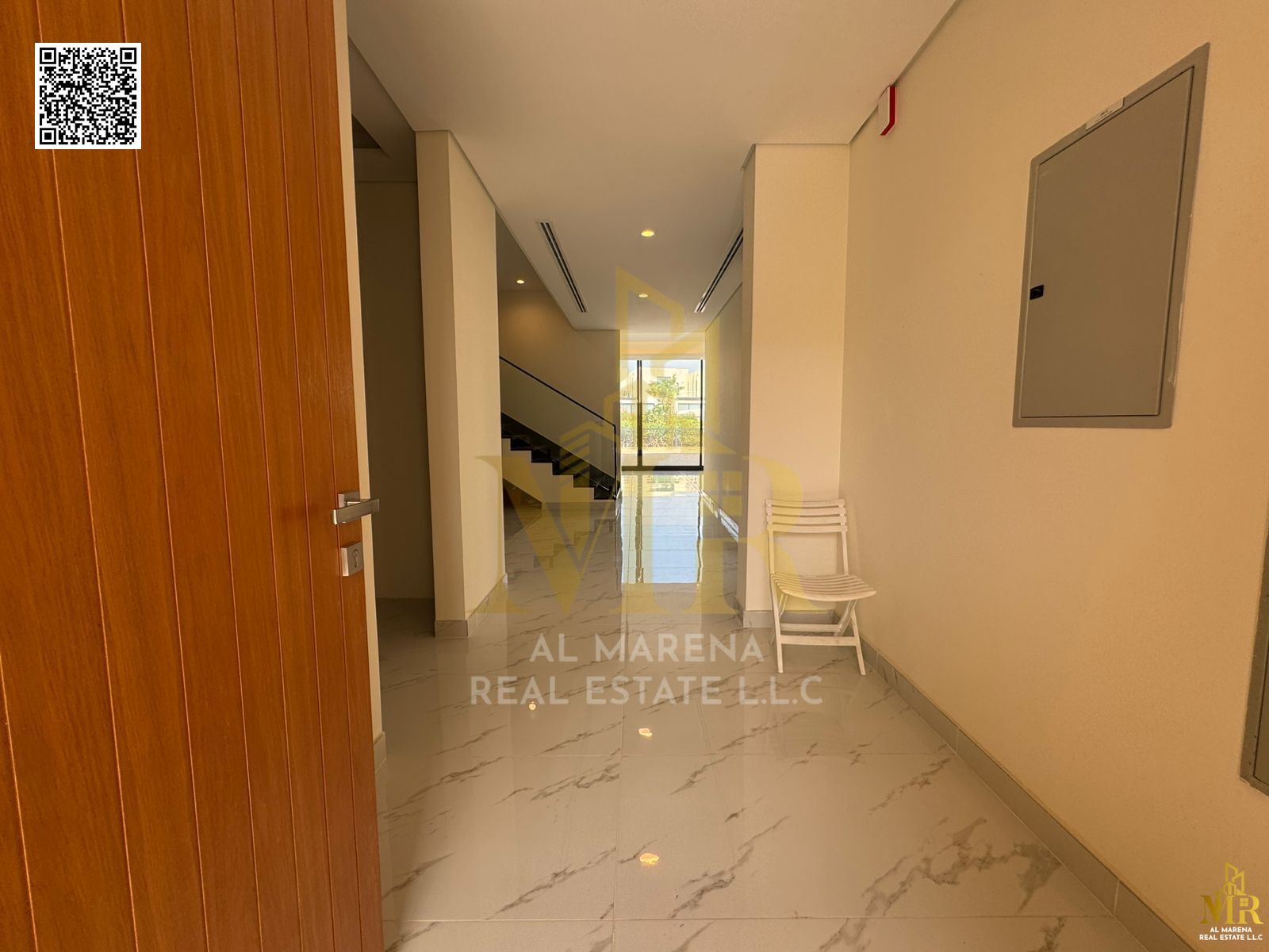 Villa with all-inclusive electricity, water and air conditioning fees on the main street, ready for occupancy in the most upscale areas of Ajman, free