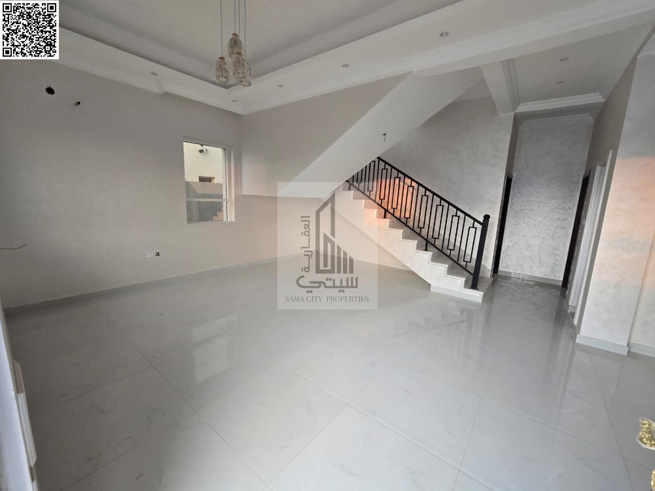 Villa for sale in Al Zahia Features: 3 master bedrooms • Majlis with bathroom • Living room with bathroom • Main kitchen • Maid's room • Large setbac