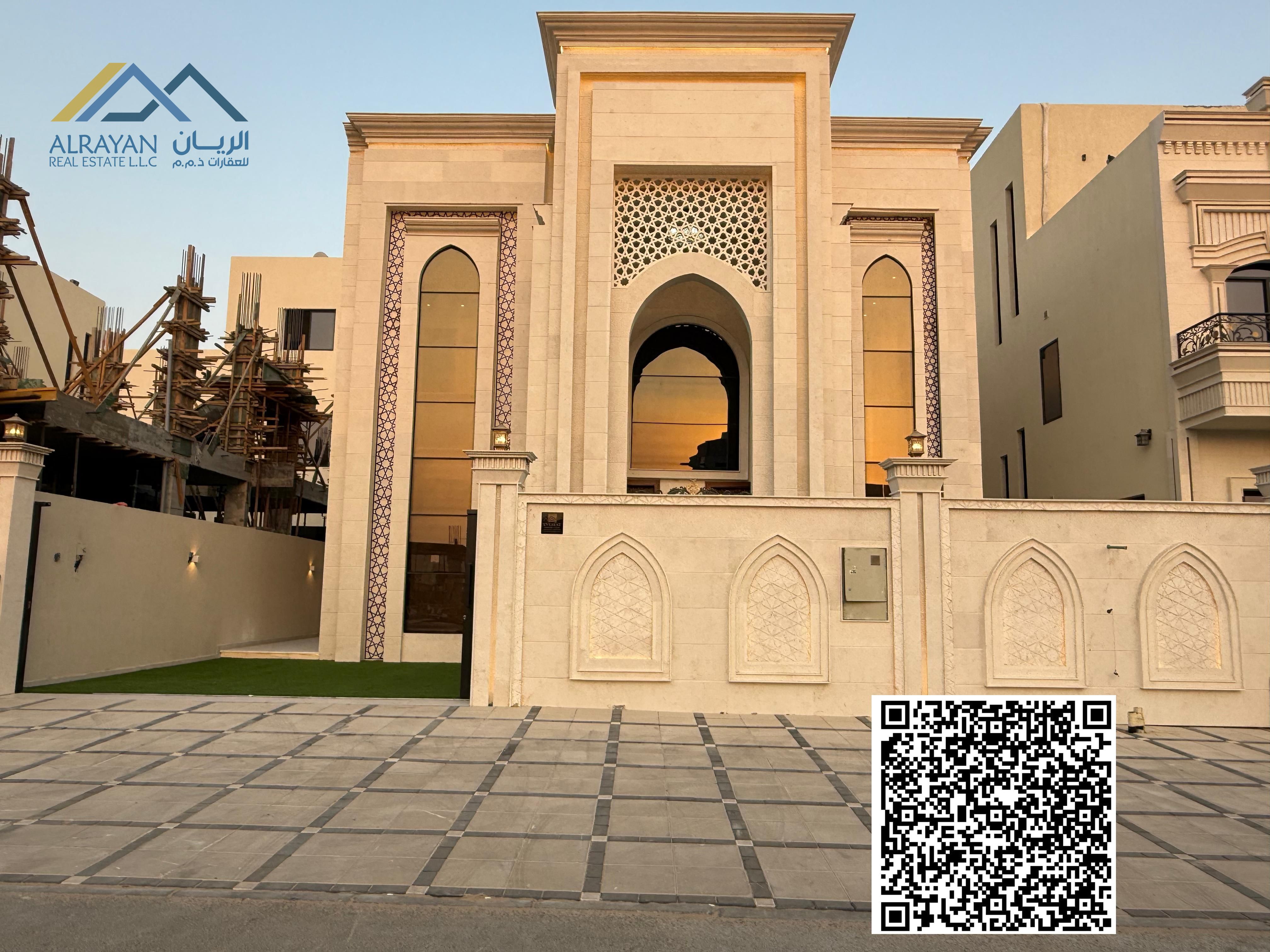 Registration fees included, featuring modern designs, spacious areas, and freehold for all nationalities.