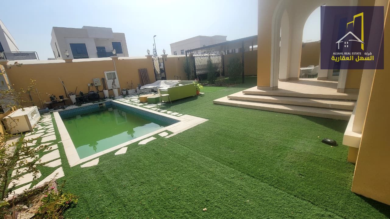 Luxury Villa for Rent in Al Hoshi