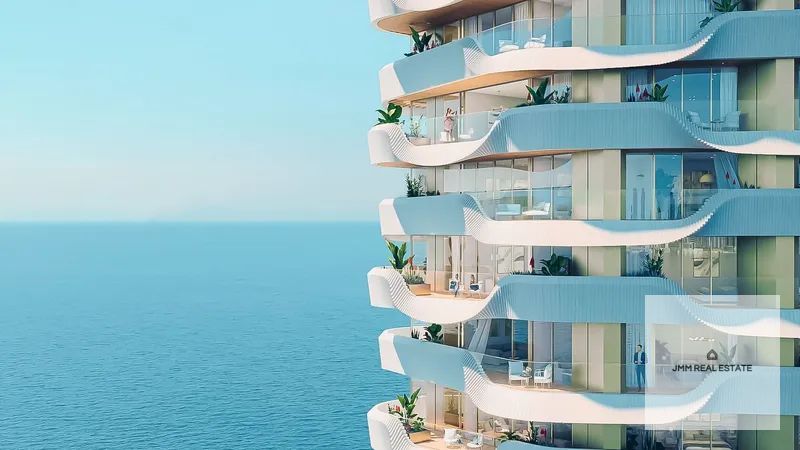 Waterfront Living l Luxurious 2BR l High Floor