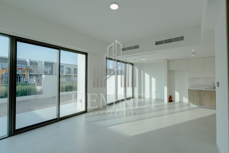 Corner | Single Row | Near Park | Brand New
