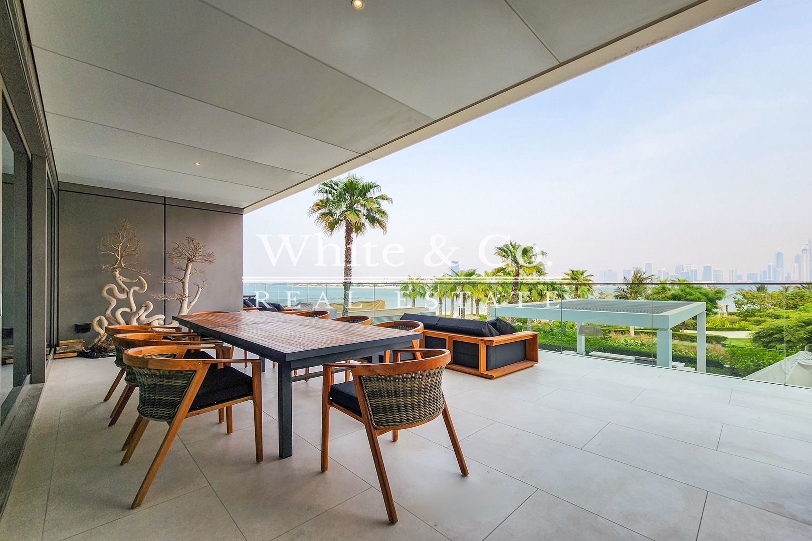 Large | Upgraded | Marina Skyline Facing