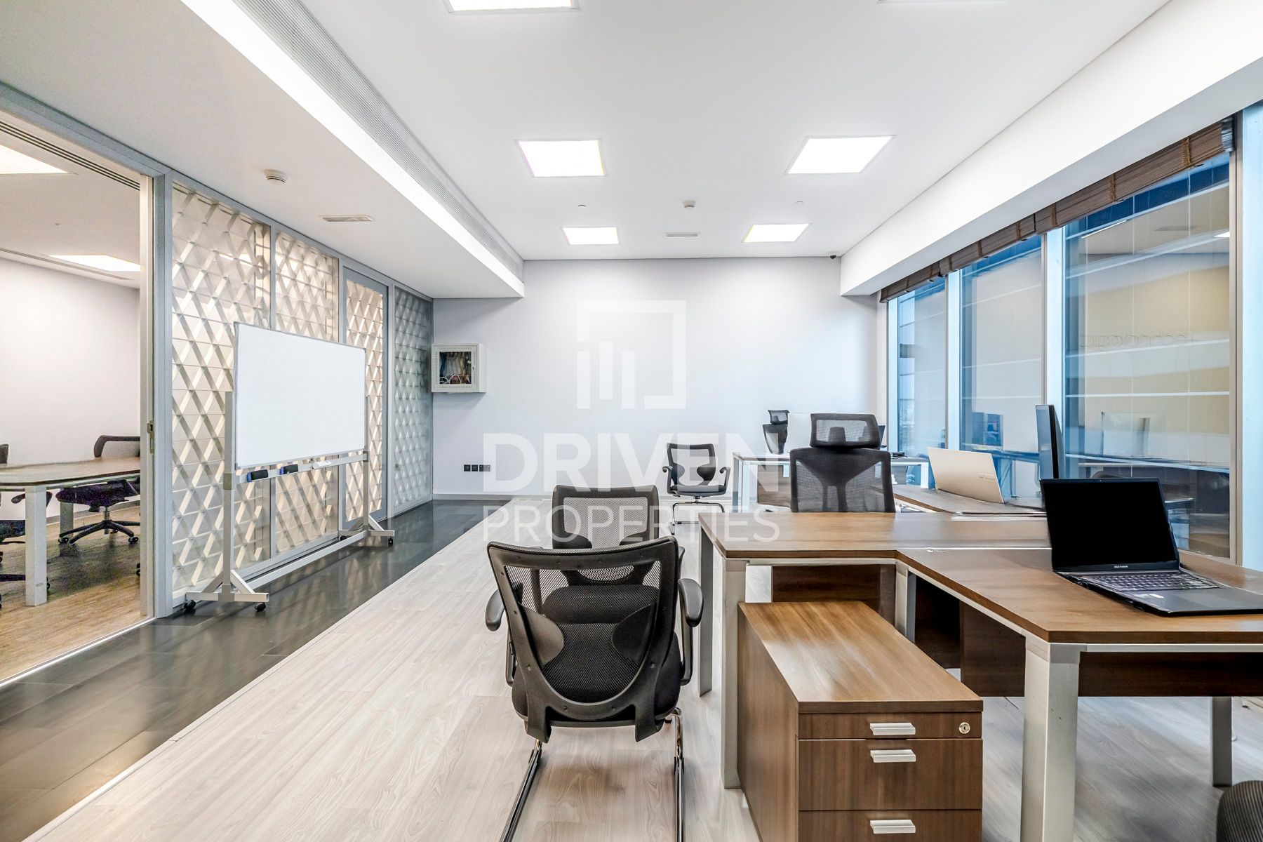 Fully Fitted Office | 5 Star Hotel | Vacant