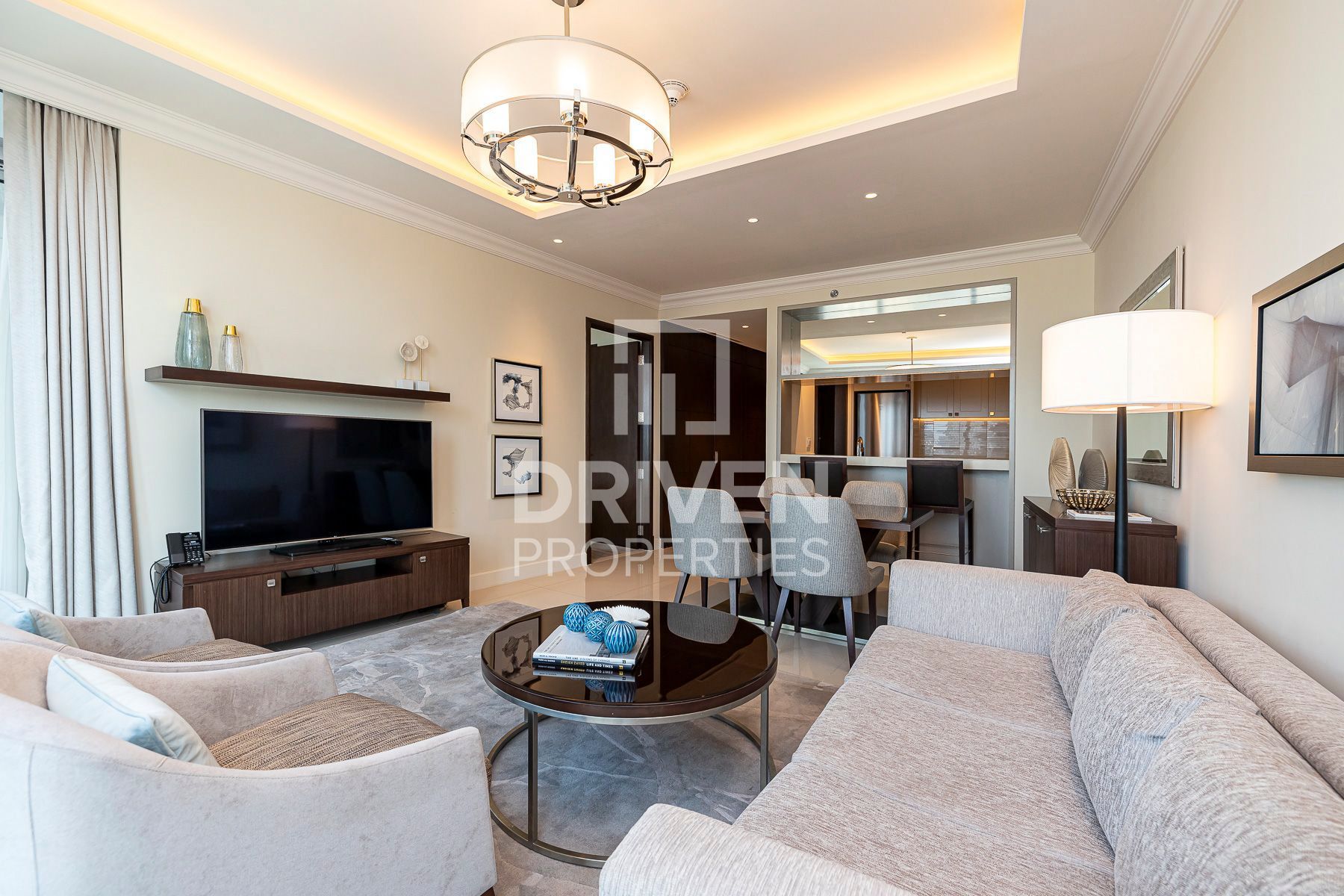 Stunning Burj Khalifa View | Modern Layout