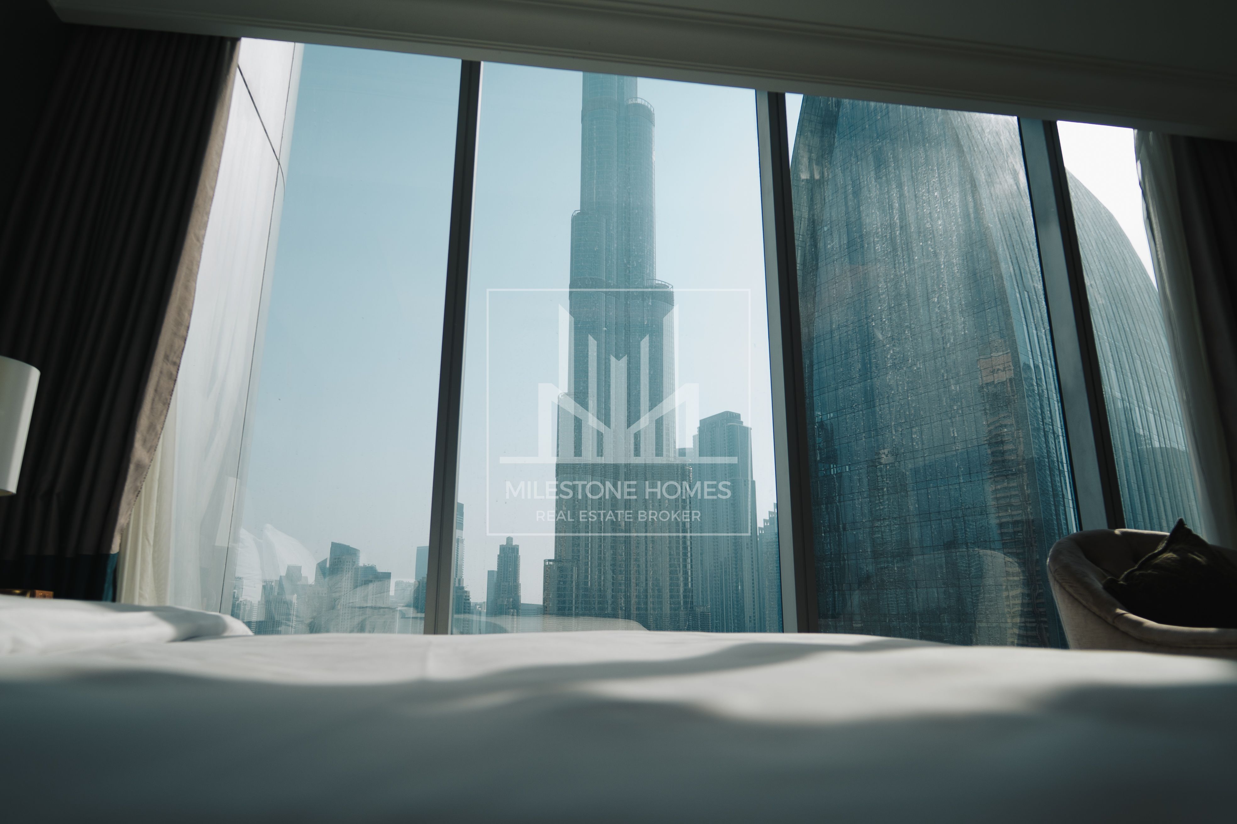 Big & Spacious Vacant Mall Connected Burj View