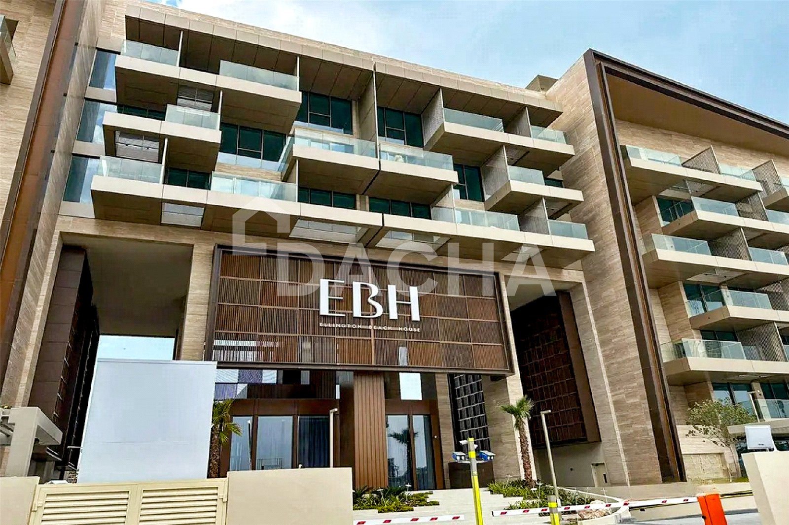 High Floor | Sea View | Private Beach | Vacant