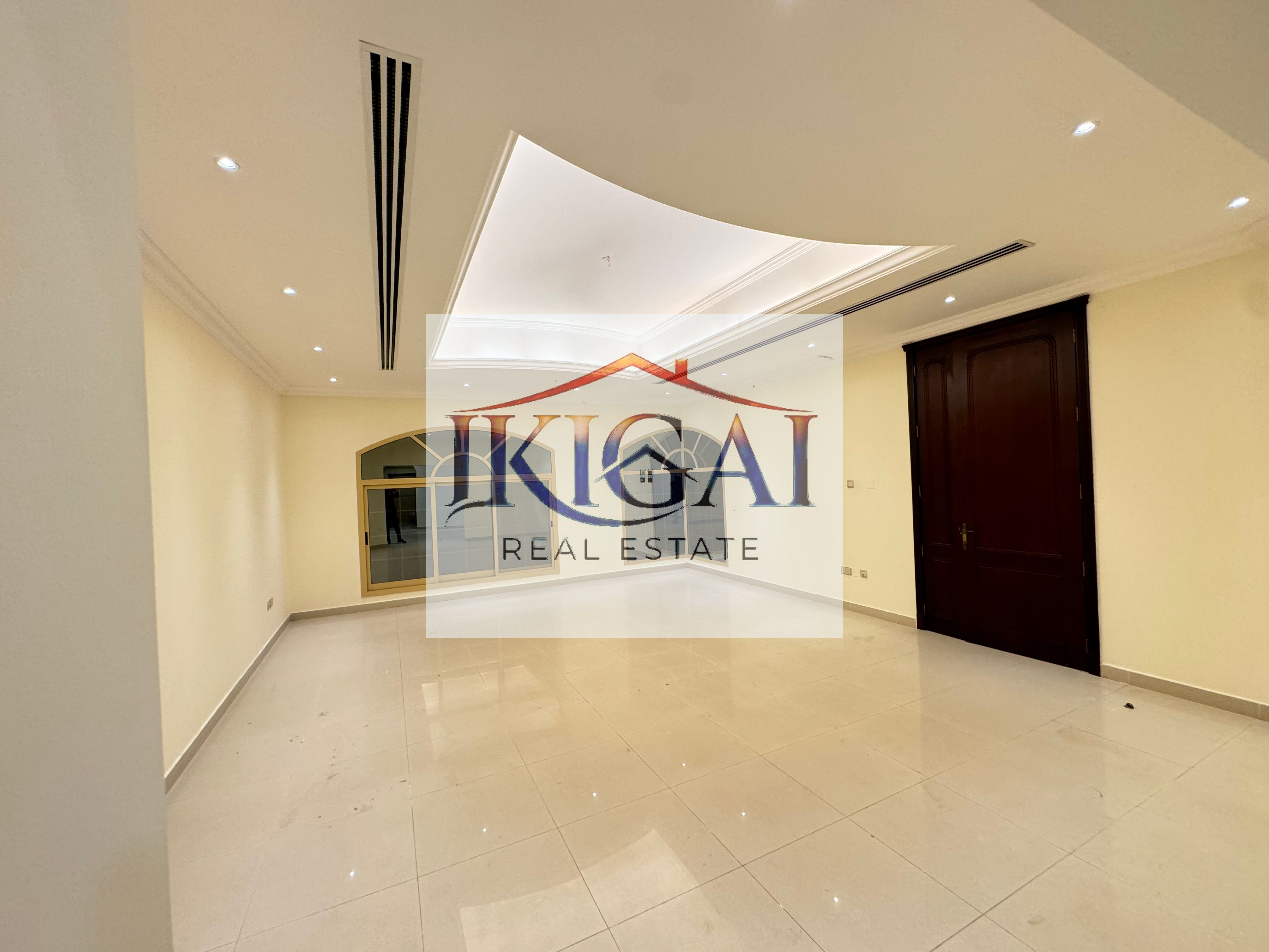 9 BEDROOM VILLA FOR EXECUTIVE STAFF RENT IN RAHBA
