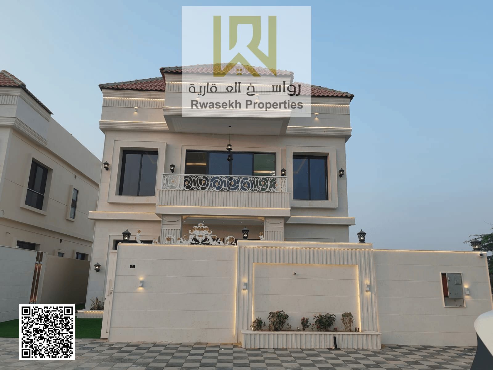 Luxury Villa - Prime Location on main road - Freehold for all nationalities