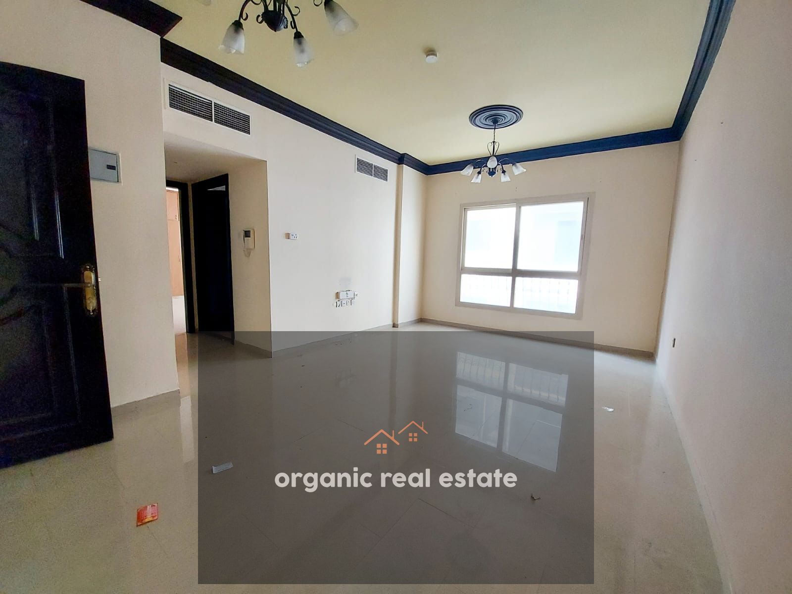 Spacious 1bhk with wardrobe