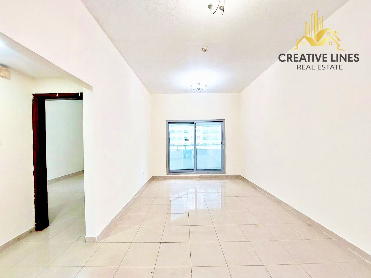 Hot Offer One Month Free 1bhk Apartment For Business Purpose And Family Sharing