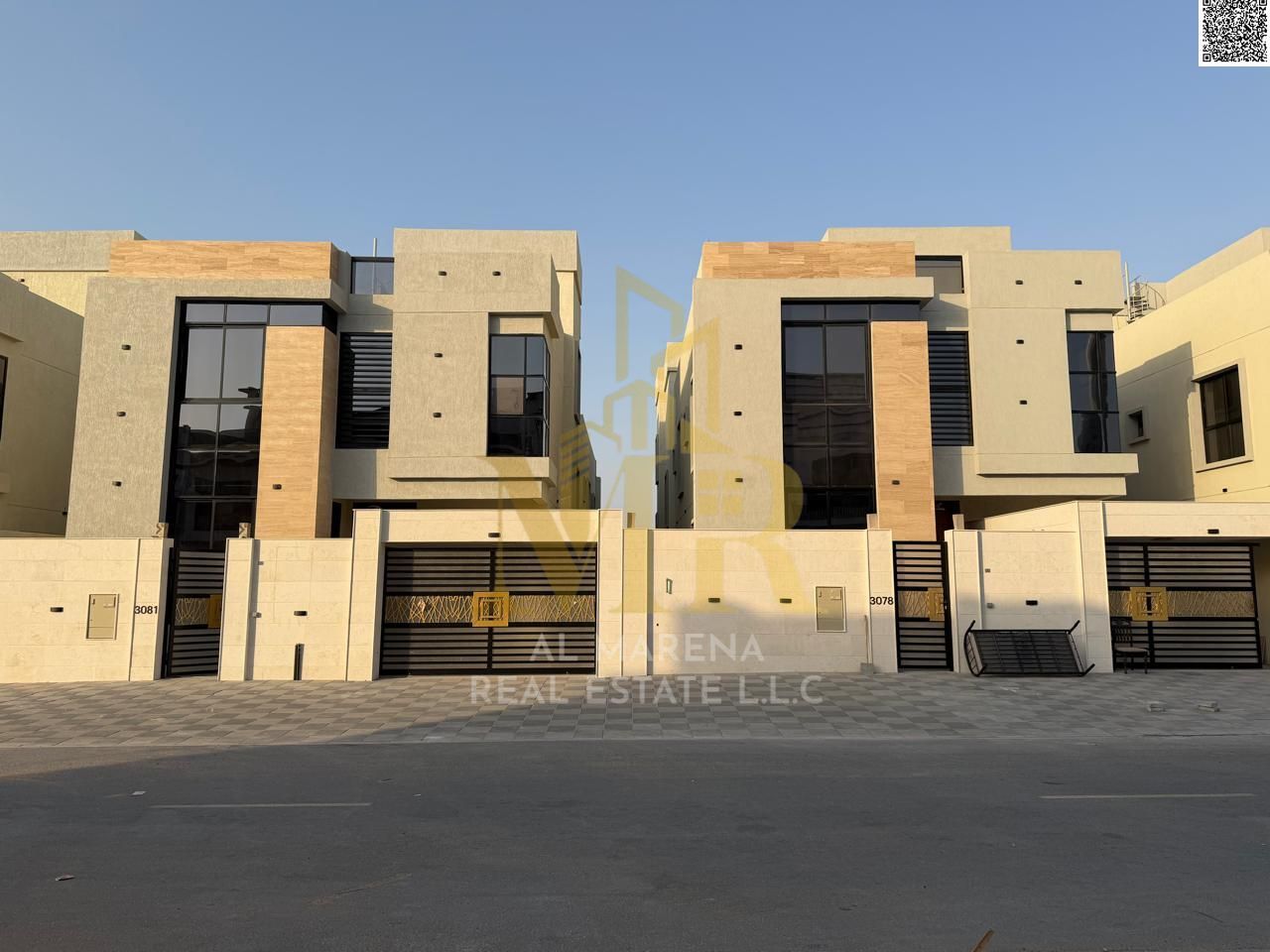 Two-story villa with a roof, including registration and ownership fees, large area, freehold for all nationalities for life, ready for occupancy